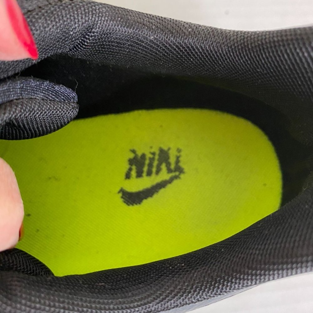 Nike Air Max 2015 Men’s Size 9 Black Gray Volt Running Shoes 749212-002 Gym - Picture 4 of 9